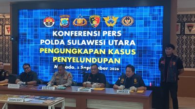 Dua WNA China Bawa 16 Batang Emas Ditangkap di Bandara Sam Ratulangi Manado/