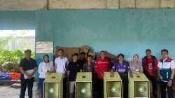 Pertamina Patra Niaga Regional Sulawesi Ubah Ratusan Kilo Limbah Plastik Jadi Mebel